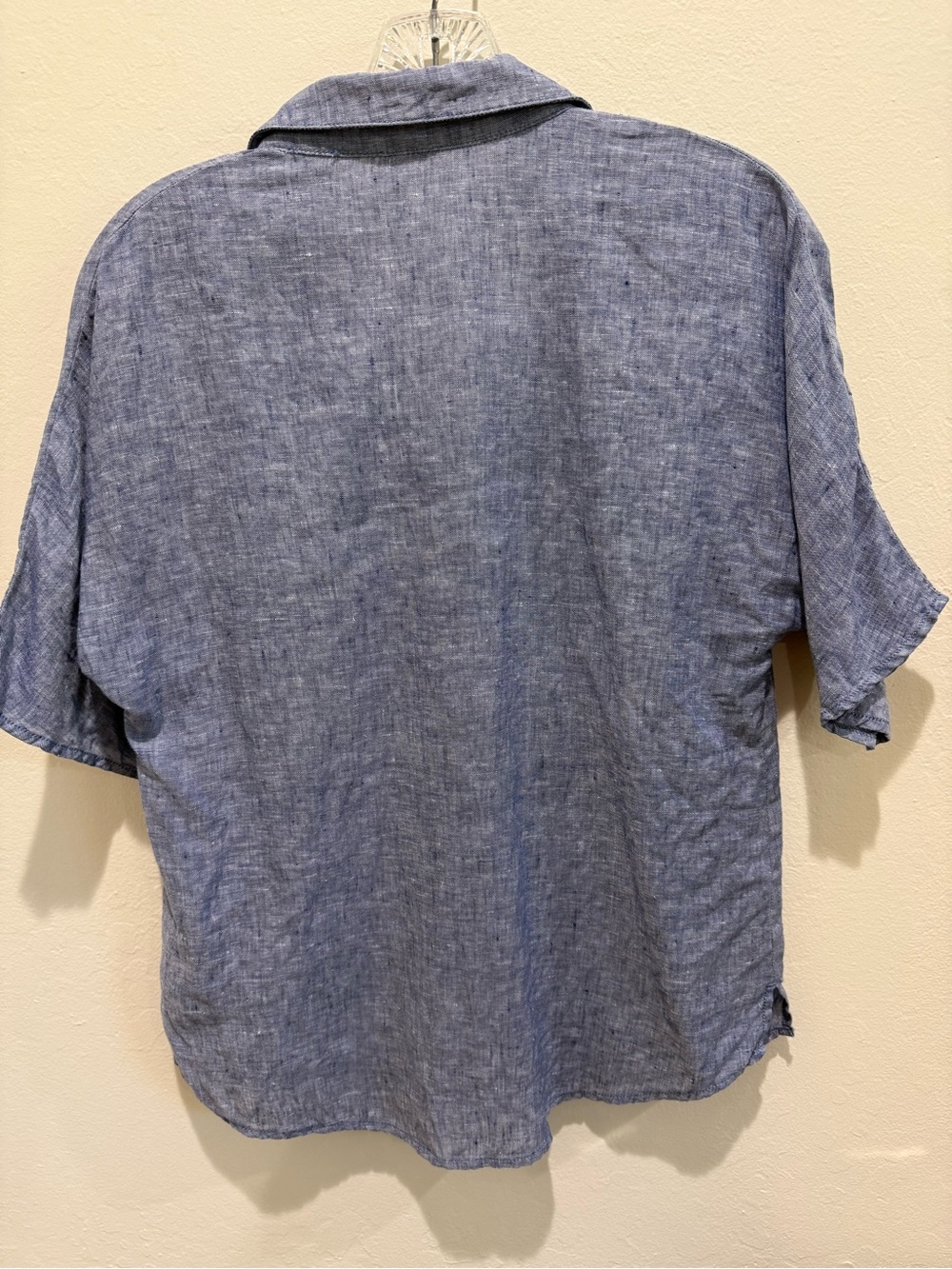 Garnet Hill Women's Blue Linen Button Down Shirt - Picture 5 of 5